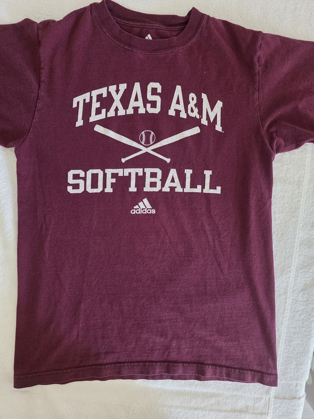 Adidas Texas A&M Aggies Softball T-Shirt Maroon White Graphic Tee Size Small S
